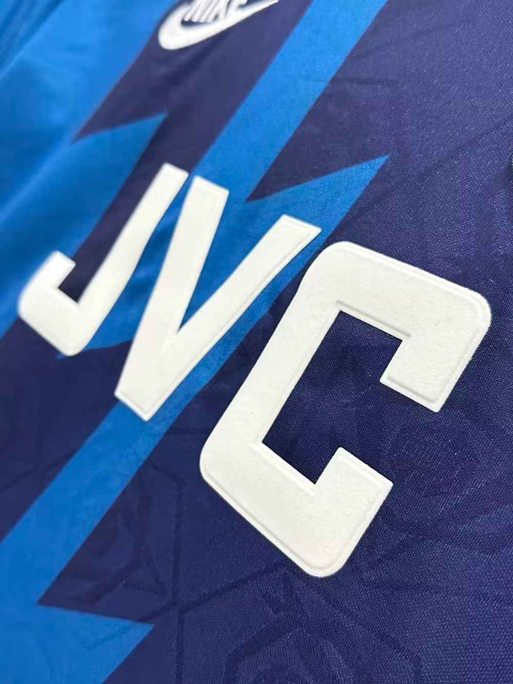 Arsenal 1995/96 Away Retro Shirt - Long Sleeve