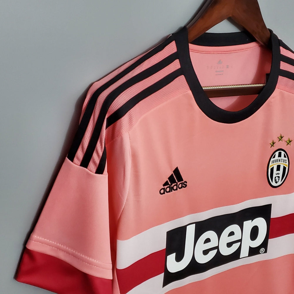 2015-16 Juventus Away Jersey